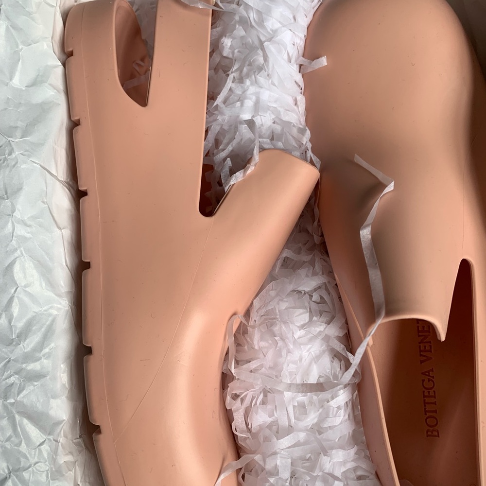 Bottega Veneta slippers 39